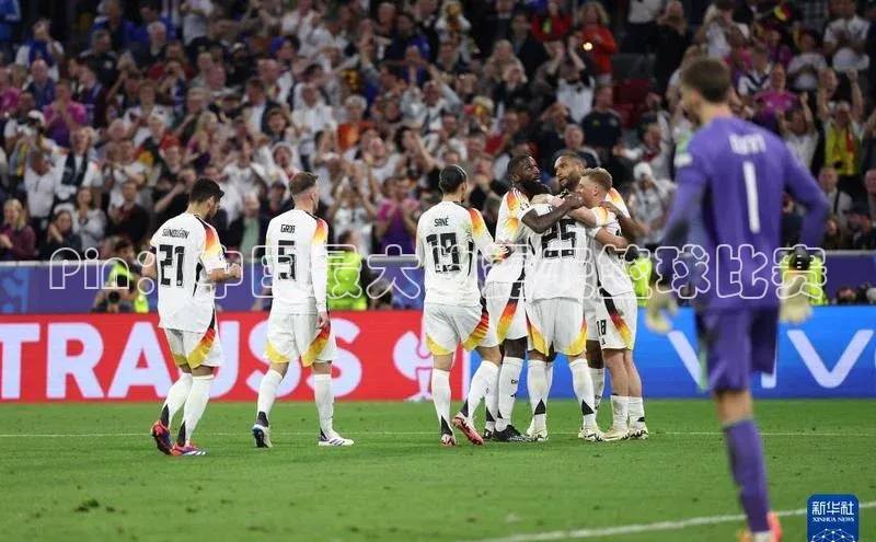 米兰app最新版本下载